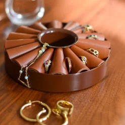 Discount Présentoir pour bagues en cuir Femme Montres Et Bijoux